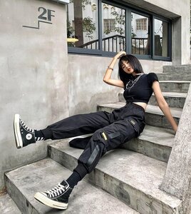 Akali's outfits, 8c7986a439137ccac92c99b8b1e23a2d