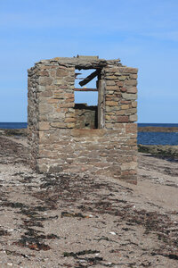 20220920 De Gatteville-le-Phare à Carneville, IMG_4609 Vestige du Bati du Nô, Rhétoville