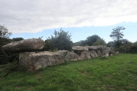 20220921 De Carneville à Cherbourg, IMG_4682 La sépulture mégalithique de La Forge