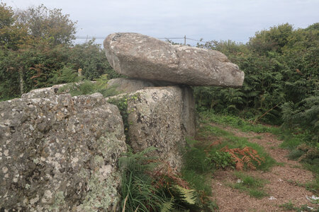 20220921 De Carneville à Cherbourg, IMG_4687 La sépulture mégalithique de La Forge