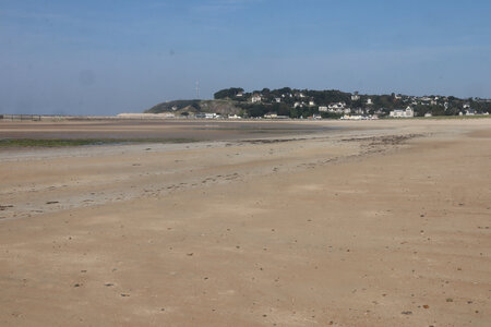 2023 09 09 De Barneville-Carteret à Port-Bail-sur-Mer, IMG_5340 La plage de Barneville et le cap de Carteret