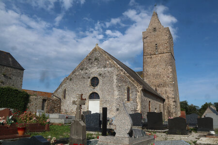2023 09 10 De Port-Bail-sur-Mer à Saint-Germain-sur-Ay, IMG_5422 L’église Saint-Germain