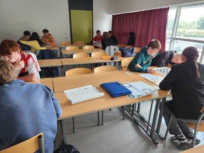 Stage Faire des mathématiques autrement, juin 2024, rithmo701