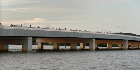 @fmbdx@piaille.fr 2024, Pont Simone Veil, Bordeaux