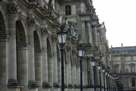 paris, le louvre 2