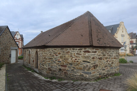 2023 09 17 De Granville à Champaux, IMG_5799 La chapelle Sainte-Anne à Saint-Pair-sur-Mer