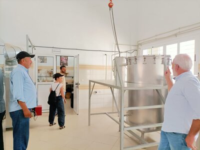 2024 Maroc, 06010 l’atelier de distillation