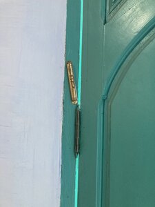 2024 Maroc, 10922  mezouzah de la porte de la synagogue Kahal