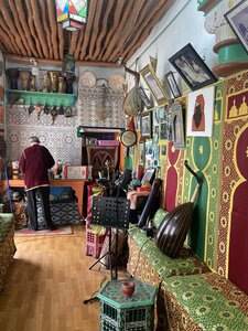 2024 Maroc, 13890 Tanger bar musical dans la Kasbah