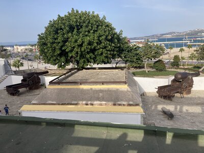 2024 Maroc, 13900 Tanger au bord du port