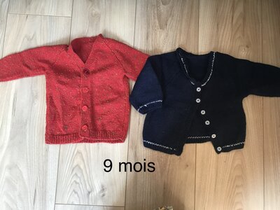 Vente vêtements enfant, 254A6640-3502-415F-998E-AF64920B65A3