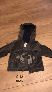 Vente vêtements enfant, E79D0ADA-65B6-48B6-830A-8BE8AA27B375