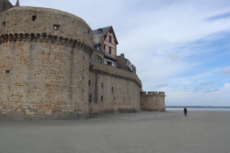 2023 09 20 Le Mont-Saint-Michel, IMG_6099 Le rempart est