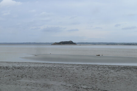 2023 09 20 Le Mont-Saint-Michel, IMG_6105 Vue depuis le pied du rempart est