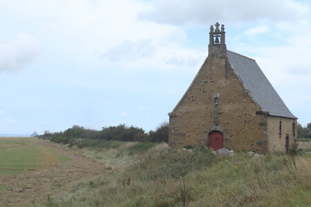 2023 09 21 Du Mont-Saint-Michel à Vivier-Sur-Mer, IMG_6167 La chapelle Sainte-Anne (1687)