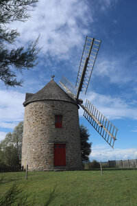 2023 09 21 Du Mont-Saint-Michel à Vivier-Sur-Mer, IMG_6182 Premier moulin des Mondrins