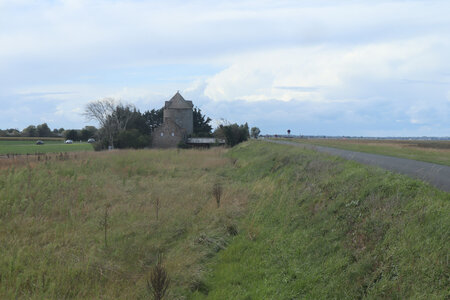 2023 09 21 Du Mont-Saint-Michel à Vivier-Sur-Mer, IMG_6184 Troisième moulin des Mondrins