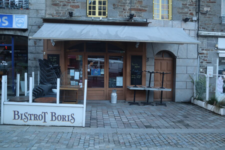 2023 09 23 Dol-de-Bretagne, IMG_6258 Le Bistrot Boris du film « Promis… juré ! »