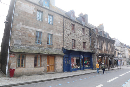 2023 09 23 Dol-de-Bretagne, IMG_6327 La Grande Rue des Stuarts