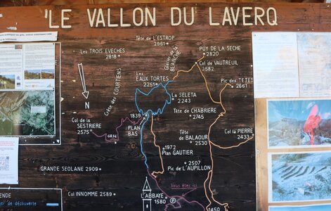 Les Eaux Tortes (Vallon du Laverq), Le Vallon du Laverq 002