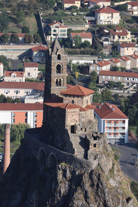 2024 09 02 Le-Puy-en-Velay - Aiguilhe, IMG_7201 Le Rocher Saint-Michel d’Aiguilhe depuis le Rocher Corneille