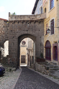 2024 09 02 Le-Puy-en-Velay - Aiguilhe, IMG_7311 La porte Saint-Georges