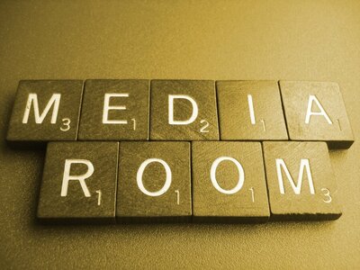 Généalogie en dilettante, media_room_signage_by_scrabblicious-d3fc9eo