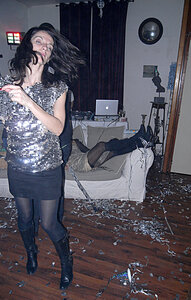 2013 - TOUT CE QUI BRILLE, R0018409