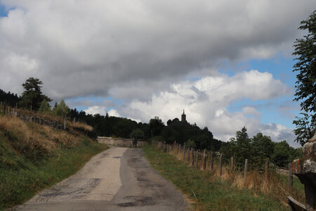 2024_09_05 De Langogne à La Bastide-Puylaurent, IMG_7546 Luc depuis la route vers Pranlac