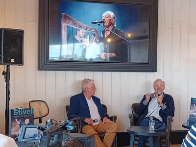  LANDEVENNEC Juillet 2024 --->Les Veillées-chansons en Bretagne Finistère : Album photos et vidéos de Christine, Claire, Claude, Francine, Marc, Marie, Monique, Sarah. Et des Veillées Partagées à Landévennec et à Tregarvan. , FWhatsApp Image 2024-07-18 at 20.31.50