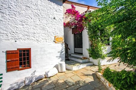 1999-sporades, 9997-skiathos-05_romancier