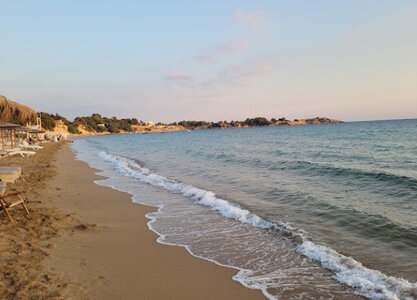 1999-sporades, 9990-skyros-Pefkos-01