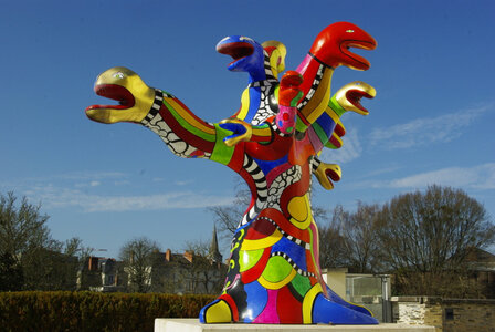 Chimères, Niki de St Phalle - Arbre aux serpents