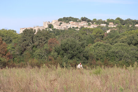 2024_09_12 De Vézénobres à Saint-Chaptes, IMG_8156 Vue sur Vézénobres depuis le sentier vers Ners