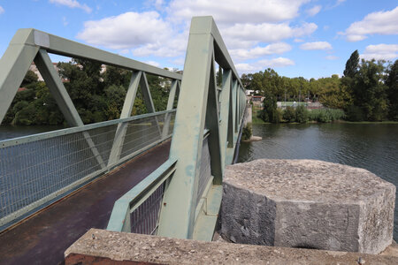 2024_09_12 De Vézénobres à Saint-Chaptes, IMG_8210 La passerelle sur le Gardon, Moussac