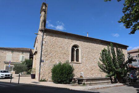 2024_09_12 De Vézénobres à Saint-Chaptes, IMG_8219 Le temple de Saint-Chaptes