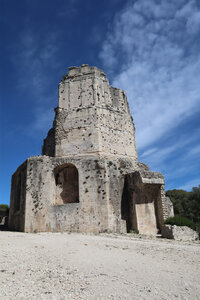 2024_09_14 De La Calmette à Nîmes, IMG_8323 La tour Magne