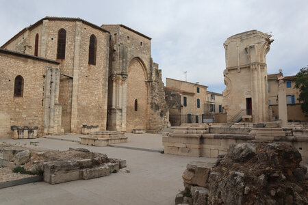 2024_09_16 Saint-Gilles, IMG_8445 Les ruines de l’ancien choeur de l’abbatiale