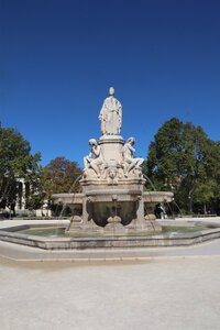 2024_09_17_Nîmes, IMG_8568 La fontaine Pradier