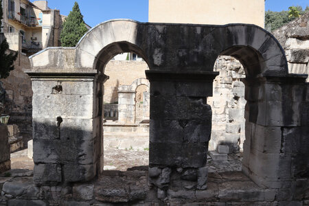 2024_09_17_Nîmes, IMG_8613 La porte d’Auguste