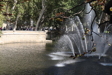 2024_09_17_Nîmes, IMG_8623 Le canal de la Fontaine