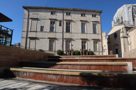 2024_09_17_Nîmes, IMG_8775 La place du Chapitre et le musée du Vieux-Nîmes