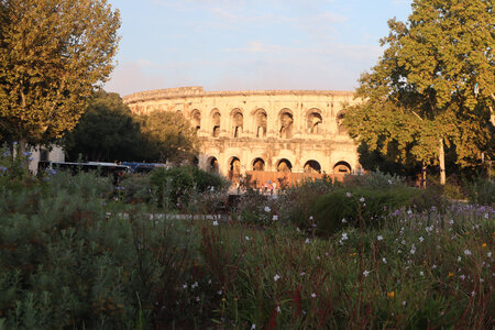 2024_09_17_Nîmes, IMG_8791 Les Arènes depuis l’esplanade Charles de Gaulle