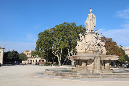 2024_09_17_Nîmes, IMG_8793 La fontaine Pradier