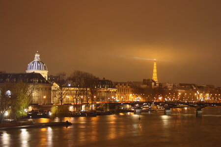paris, paris by night