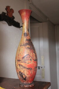 CHAMPAGNOLE palier 2e étage, 6.1_palier_vase terre cuite
