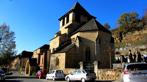 Ballade à Saint-Austremoine (Aveyron), Eglise romane de st-A.et son cimetière