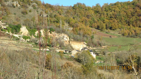 Ballade à Saint-Austremoine (Aveyron), Entre Mernac et Salles La Source