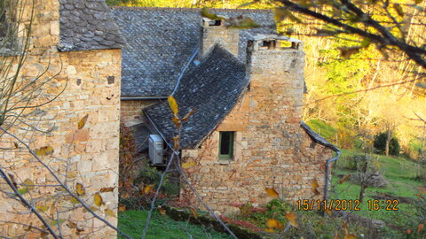 Ballade à Saint-Austremoine (Aveyron), Fontcoussergues