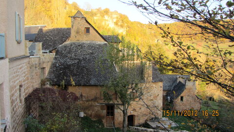 Ballade à Saint-Austremoine (Aveyron), Fontcoussergues